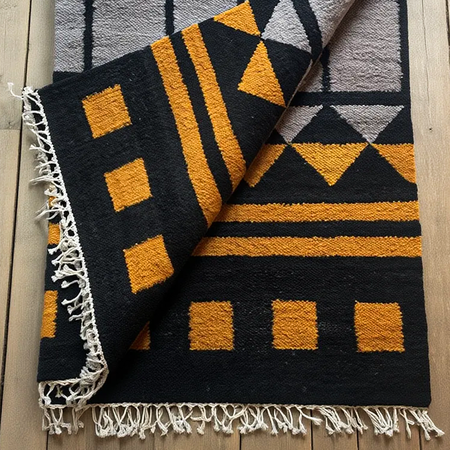 Merino Wool Patterned Heavy Rug