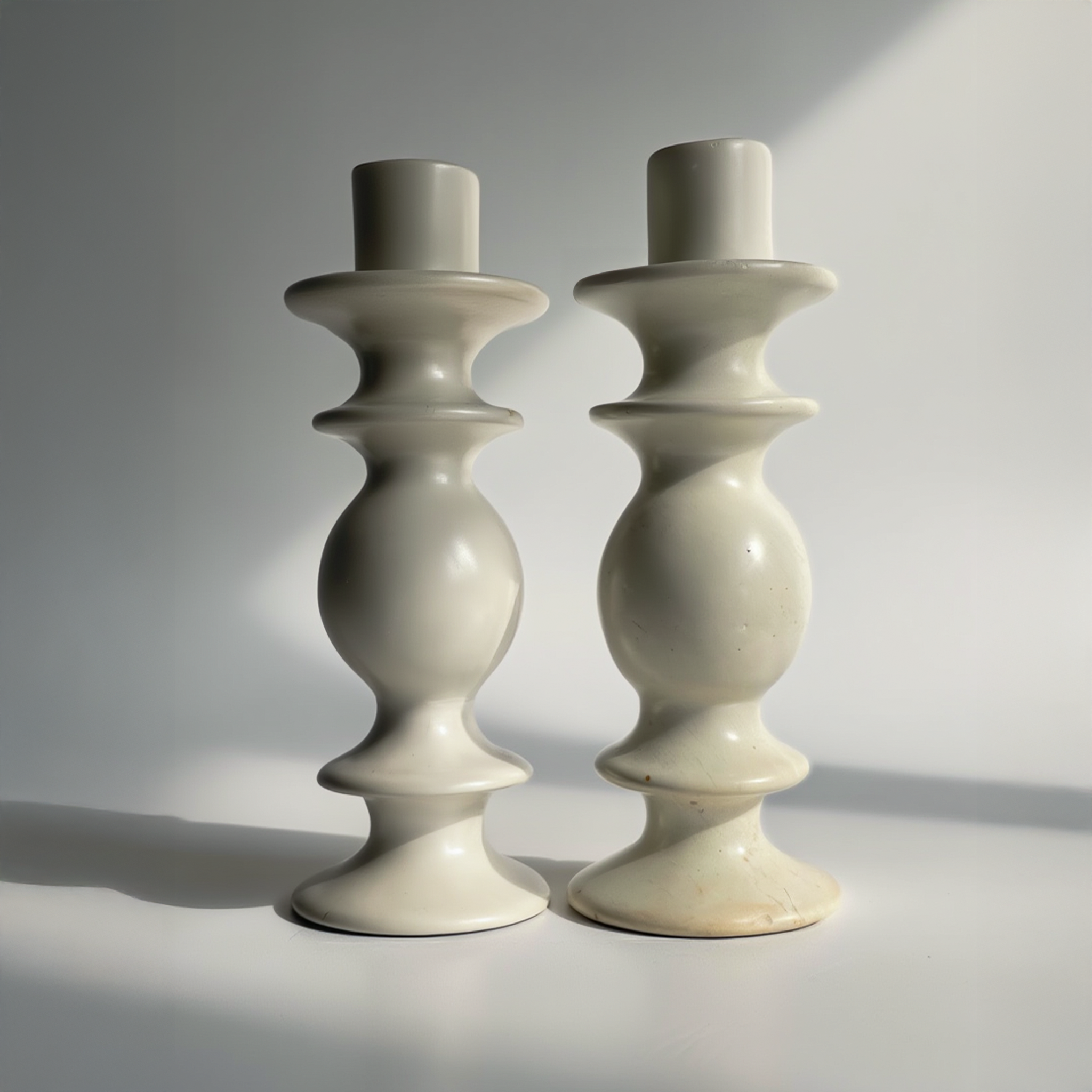 Knob Tapered Candle Holder